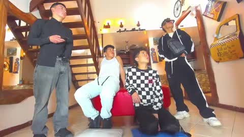 Snapshot of kobayaske chatting on February 16, 12:19 am kobayaske online show from February 16, 12:19 am