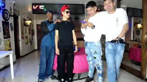 Snapshot of kobayaske chatting on September 26, 4:44 pm kobayaske online show from September 26, 4:44 pm