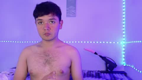 Snapshot of kody_sexy chatting on May 1, 10:25 pm kody_sexy online show from May 1, 10:25 pm