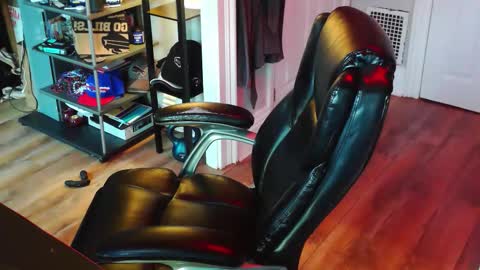 Kokee online show from April 16, 9:37 pm