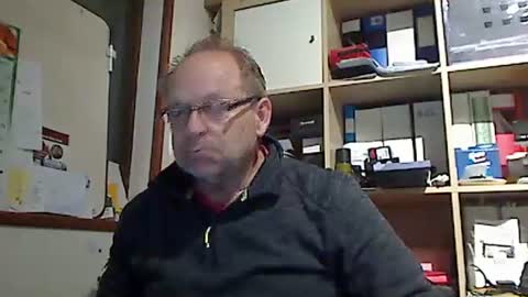 Snapshot of kokin3034 chatting on January 7, 3:44 pm kokin3034 online show from January 7, 3:44 pm