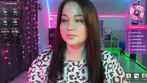 Mia online show from March 2, 6:48 pm