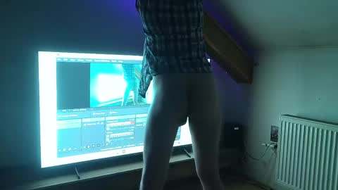 Andy online show from April 18, 7:29 pm