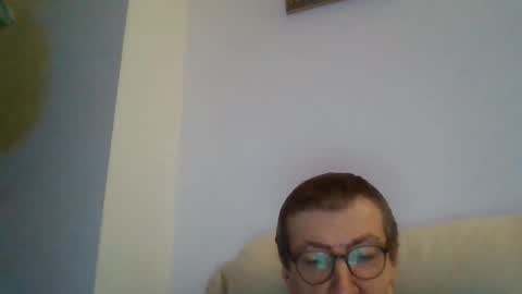 JUAN CARLOS online show from October 17, 7:05 pm