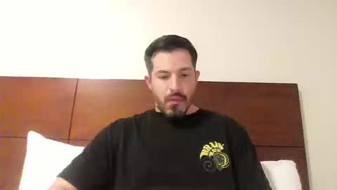 Snapshot of kolombianox chatting on October 17, 3:42 am kolombianox online show from October 17, 3:42 am