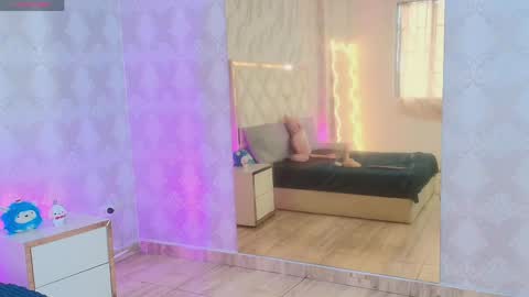 kolyn_tay online show from April 17, 7:06 pm