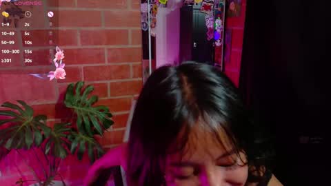 Snapshot of komatsu_ chatting on March 6, 10:26 pm Komatsu Lilith online show from March 6, 10:26 pm