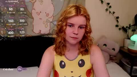 Snapshot of komorebbi chatting on July 20, 10:23 pm Marta online show from July 20, 10:23 pm