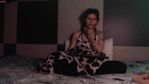 konekokawai online show from September 26, 9:30 pm