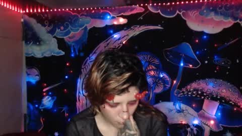 konekokawai online show from October 28, 12:58 am