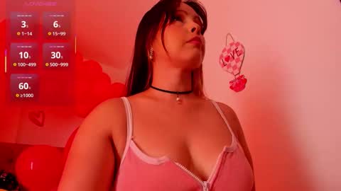 konie Diaz online show from May 6, 7:41 pm