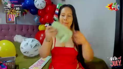 konie Diaz online show from July 5, 1:29 pm