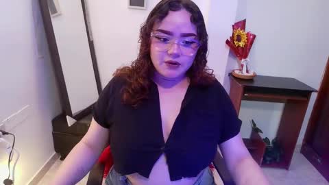 camila online show from March 25, 4:07 am