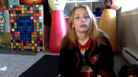 Konnie online show from March 1, 12:45 am