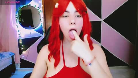 Snapshot of konygintonic chatting on January 24, 1:03 am YINI online show from January 24, 1:03 am