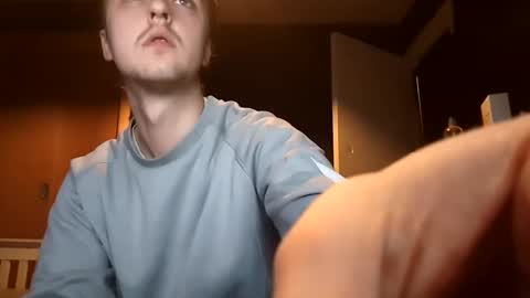 Snapshot of kookieskush chatting on February 22, 4:09 pm Kookies online show from February 22, 4:09 pm