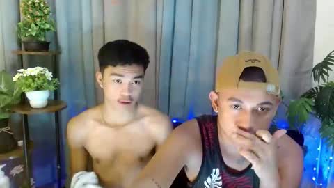 kopikobrownxx online show from April 12, 7:08 pm