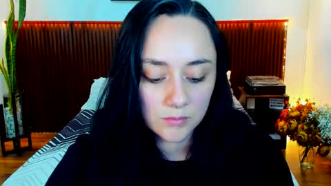 Kora Shadow online show from December 22, 7:55 pm