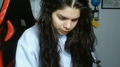 Snapshot of koranikky08 chatting on February 15, 12:37 am Karoll online show from February 15, 12:37 am