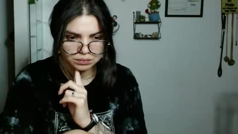 Snapshot of koranikky08 chatting on September 14, 2:11 am Karoll online show from September 14, 2:11 am