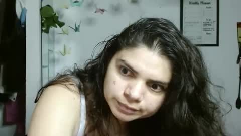 Snapshot of koranikky08 chatting on November 19, 3:50 am Karoll online show from November 19, 3:50 am