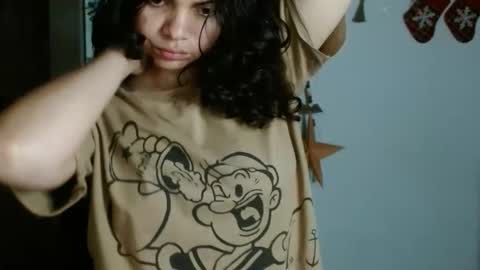 Snapshot of koranikky08 chatting on December 16, 12:59 am Karoll online show from December 16, 12:59 am