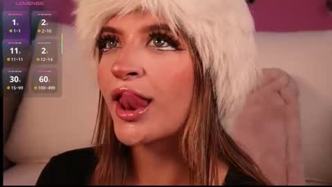 Snapshot of kore__1 chatting on November 21, 7:34 pm Kore online show from November 21, 7:34 pm