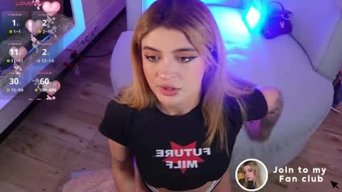 Kore online show from April 1, 7:44 pm