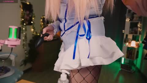 koshkasenpai online show from December 7, 2:13 pm