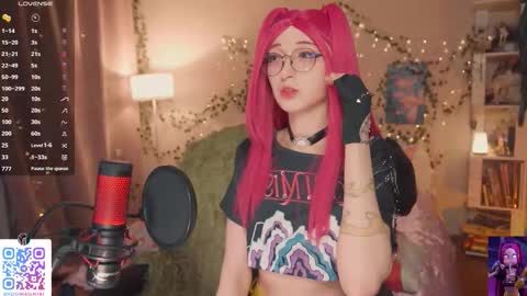 koshkasenpai online show from March 15, 5:35 am