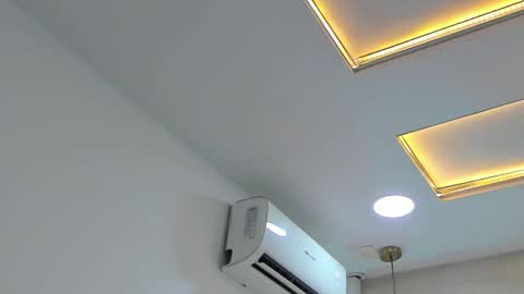 K O S M I C online show from January 16, 1:04 pm