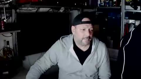 Snapshot of kostasgreek42 chatting on December 3, 5:55 pm Kosta online show from December 3, 5:55 pm