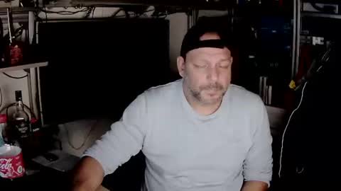 Snapshot of kostasgreek42 chatting on December 8, 3:24 pm Kosta online show from December 8, 3:24 pm