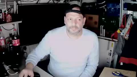 Snapshot of kostasgreek42 chatting on December 22, 6:15 pm Kosta online show from December 22, 6:15 pm