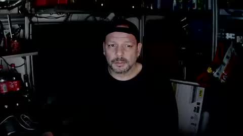 Snapshot of kostasgreek42 chatting on December 25, 5:37 pm Kosta online show from December 25, 5:37 pm