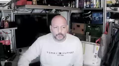 Snapshot of kostasgreek42 chatting on January 5, 1:15 pm Kosta online show from January 5, 1:15 pm