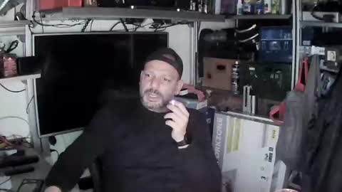 Snapshot of kostasgreek42 chatting on January 14, 6:38 pm Kosta online show from January 14, 6:38 pm