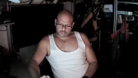 Snapshot of kostasgreek42 chatting on November 3, 5:25 pm Kosta online show from November 3, 5:25 pm