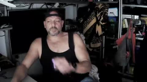 Snapshot of kostasgreek42 chatting on November 17, 5:52 pm Kosta online show from November 17, 5:52 pm