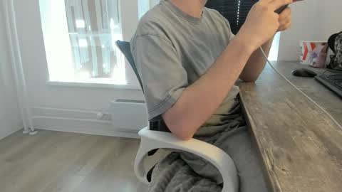 Snapshot of kotikmeow chatting on September 29, 7:24 am kotikmeow online show from September 29, 7:24 am