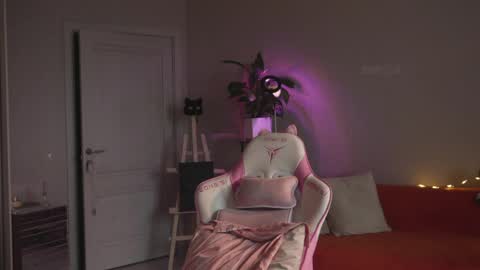 Kottyaa cb FOLLOWING  online show from April 9, 6:19 am