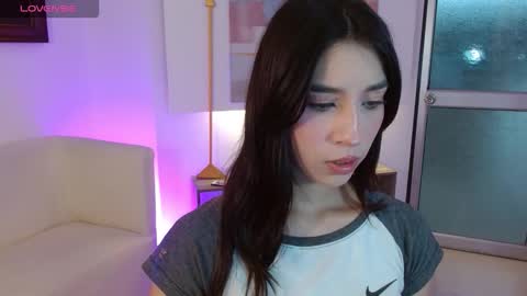 Elizabeth online show from December 15, 12:09 pm