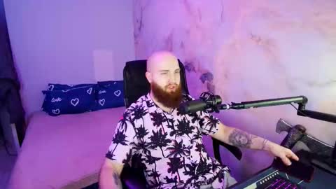 kratoscums online show from February 9, 7:18 pm