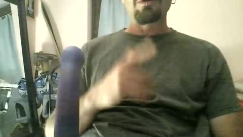 Snapshot of kratoskratoskratos chatting on May 26, 9:44 pm Kratos online show from May 26, 9:44 pm