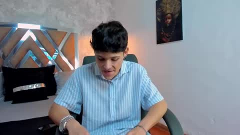 Snapshot of kraven_lust chatting on November 14, 4:11 am Kraven online show from November 14, 4:11 am