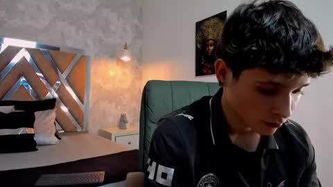 Snapshot of kraven_lust chatting on November 25, 3:06 am Kraven online show from November 25, 3:06 am