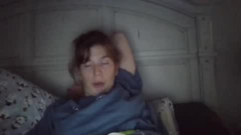 krazyred1027 online show from February 22, 11:36 pm