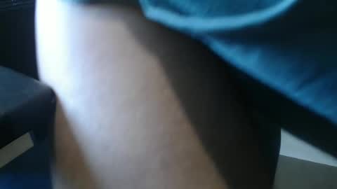 Snapshot of kreaf1289 chatting on June 16, 12:02 am kreaf1289 online show from June 16, 12:02 am