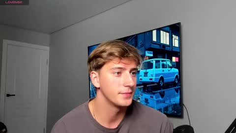 krishort online show from October 10, 1:32 pm