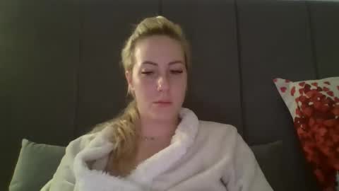 Grace online show from April 1, 7:33 pm